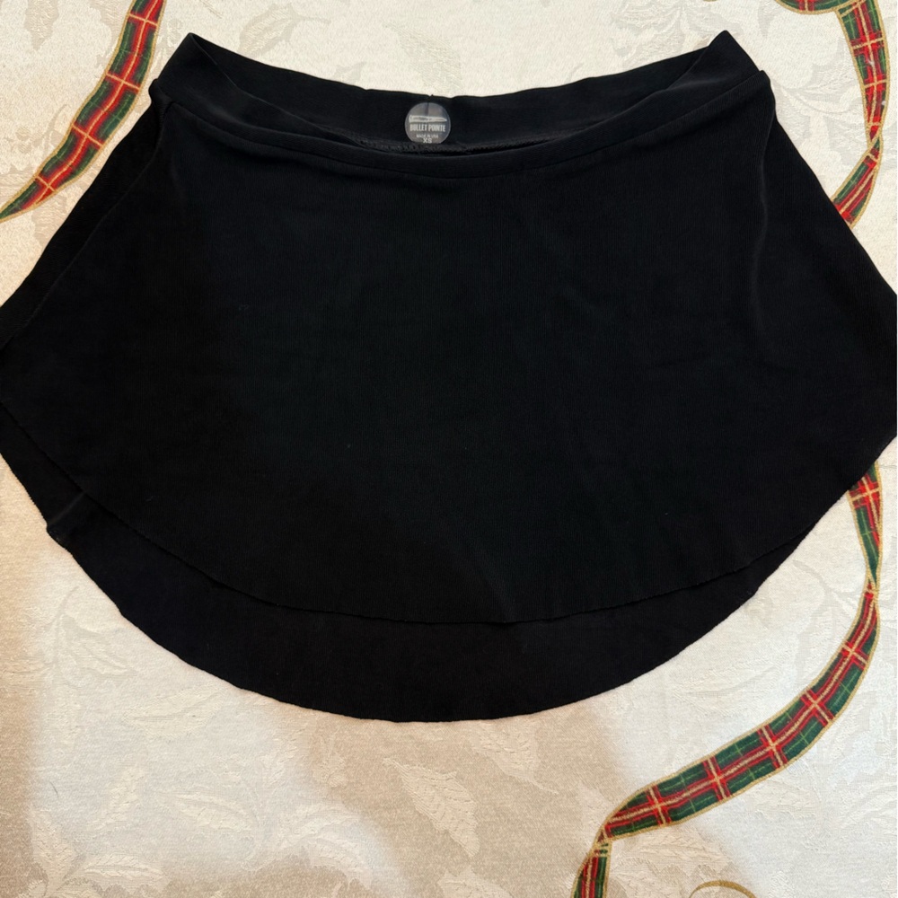 Black Bullet Pointe Ballet Skirt